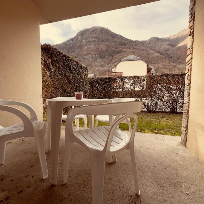Le Nid D'Aran Apartman Bagnères-de-Luchon Kültér fotó
