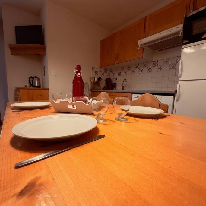 Le Nid D'Aran Apartman Bagnères-de-Luchon Kültér fotó